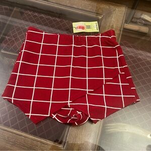 NWT red and white skort size Small